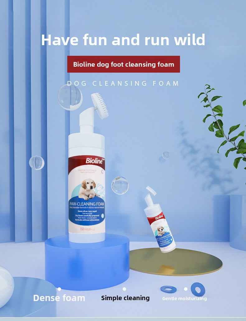 Gentle Dog Paw Cleaning Foam - Foaming Paw Cleaner for Dogs - Pawembrace.com